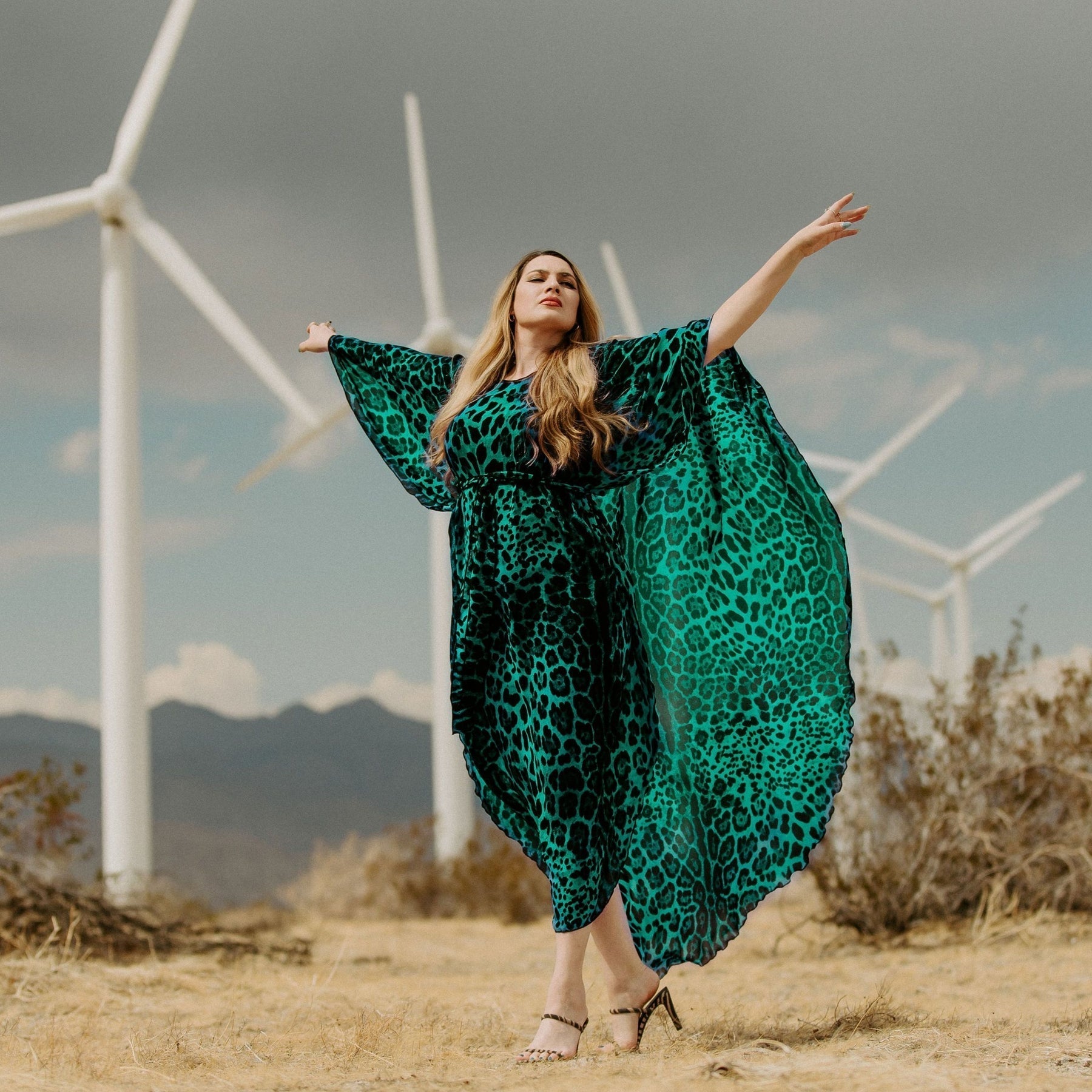 Green Cheetah Long Kaftan HLK-0023