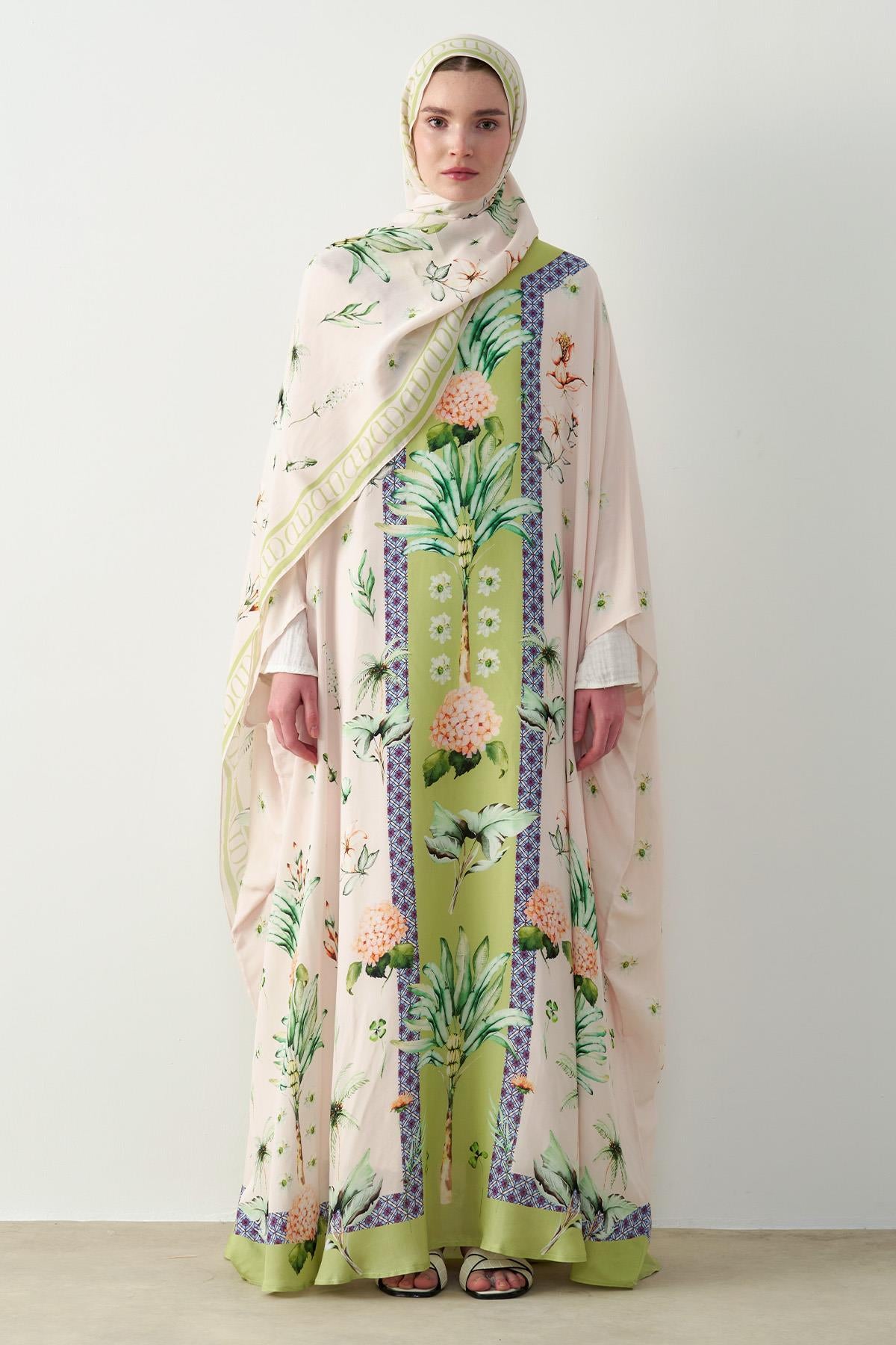 Floss kaftan powder set